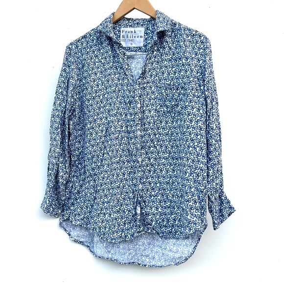 Frank & Eileen Modal Flower Floral Blue Eileen Button Down Shirt Top Small - Picture 2 of 8